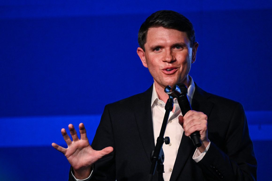 Texas THC Ban Sparks Political Debate Ahead of 2026 Senate Race