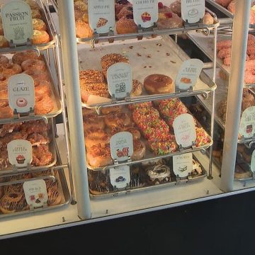 Arizona Doughnut Shop Saved by Community Support