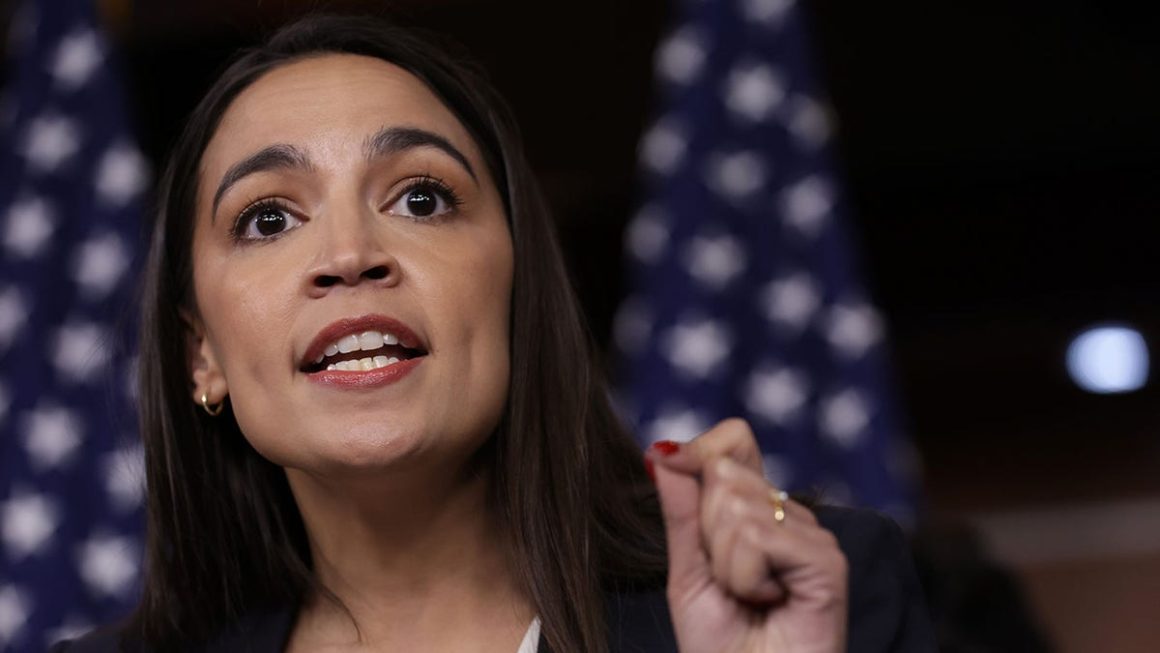 Progressive Endorsements Fuel Michigan’s Democratic Senate Primary Race
