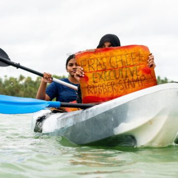 65aeb897-7fe6-49d8-b5dc-a18310057b23 Youth Activists in Maldives Confront Environmental Challenges