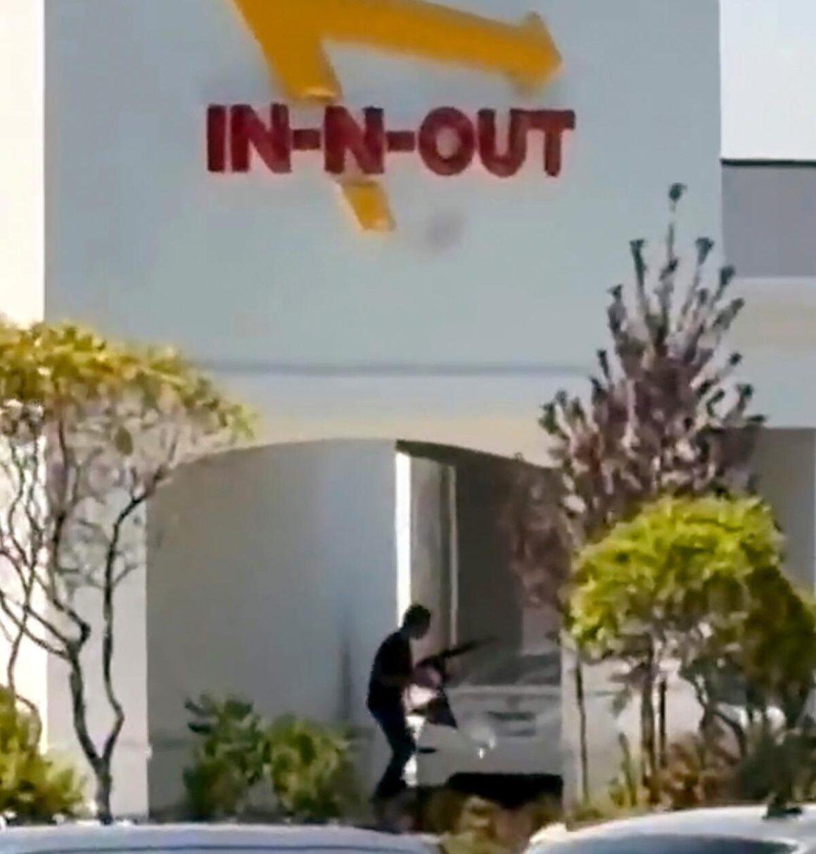 677f995d-5acb-4a4c-873e-aa1e74ff3388 Fatal Shooting at In-N-Out Burger in Twin Falls, Idaho