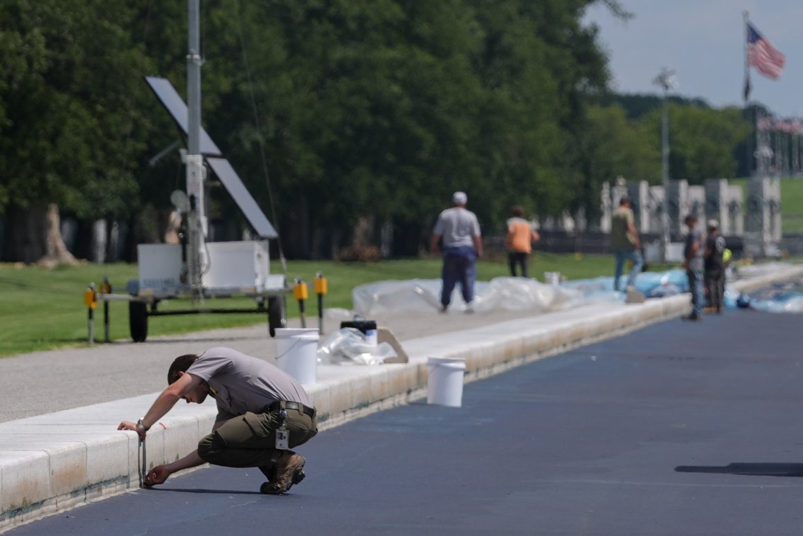 Controversy Surrounding Lincoln Memorial Reflecting Pool Damage