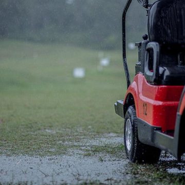 Ohio Golfer Survives Lightning Strike on Golf Course