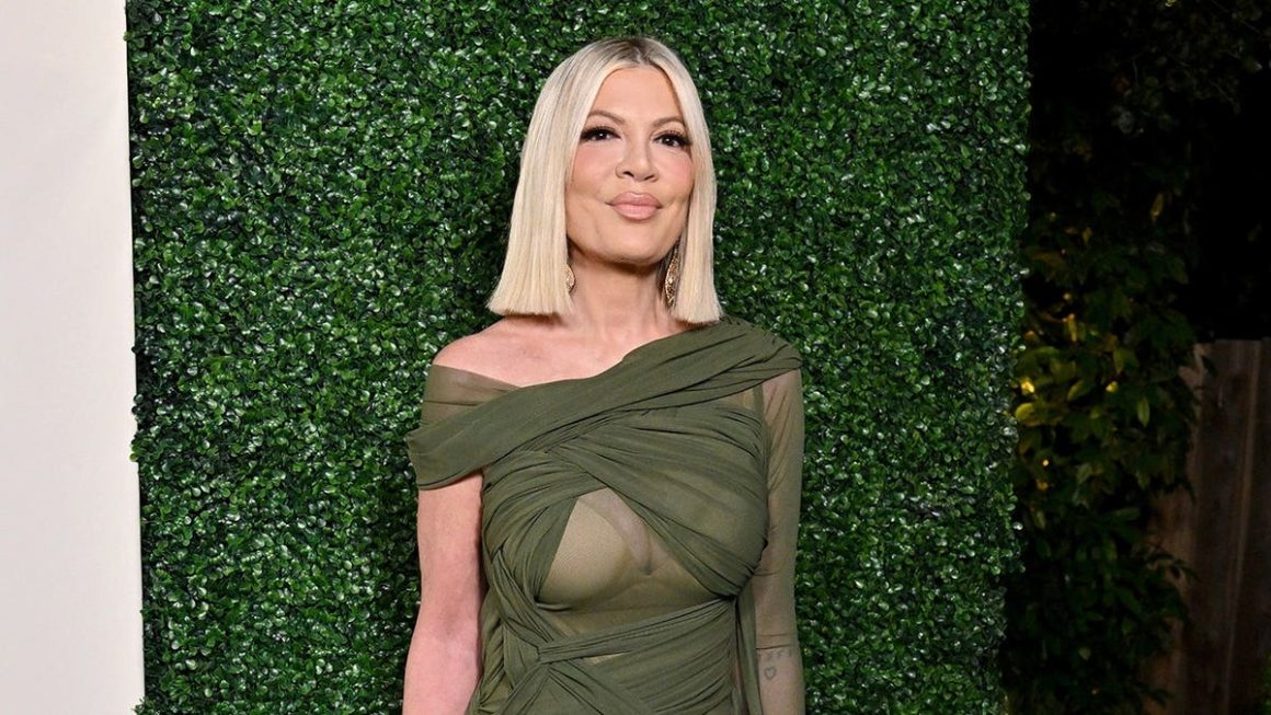 Tori Spelling Steps Away from Podcast for Reflection