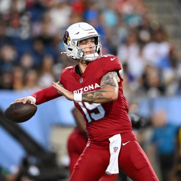 Carson Beck Shines in Preseason Debut for the Arizona Cardinals