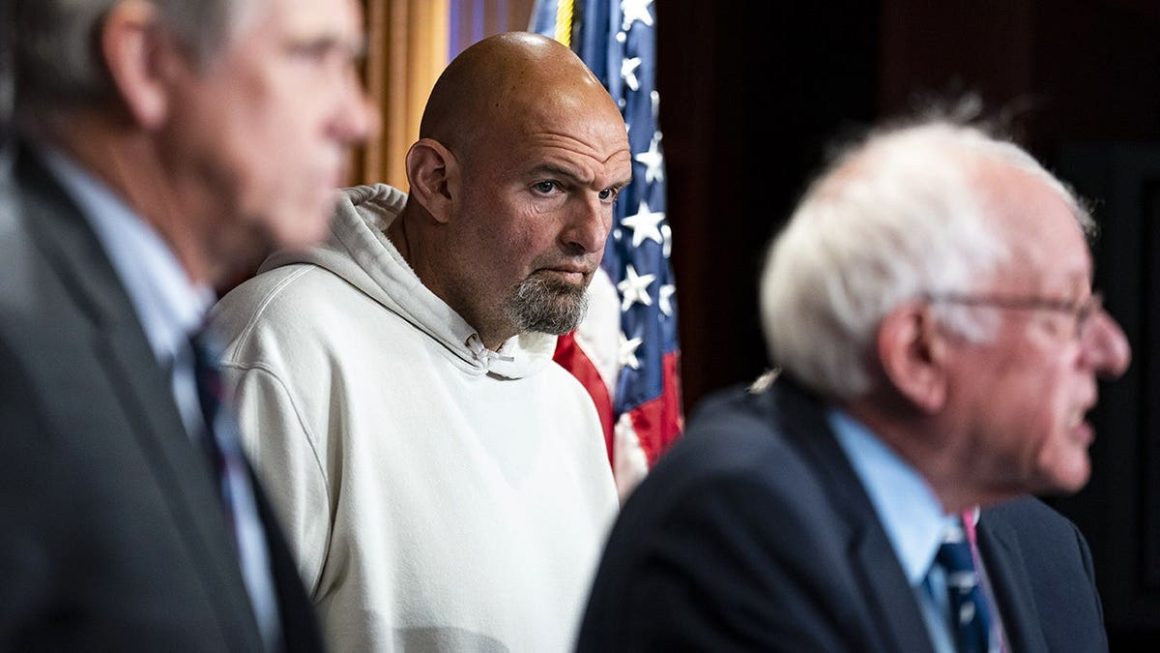 Sanders Criticizes Fetterman on Recent Statements