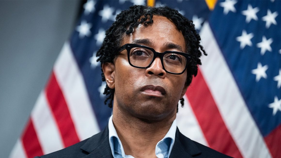 Establishment Democrat Wesley Bell Defeats Cori Bush for the Second Time