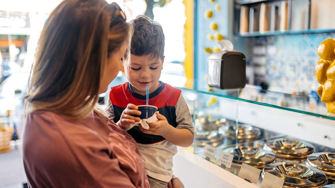 Limiting Early Childhood Sugar Intake Correlates with Reduced Dementia Risk