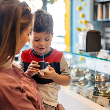 Limiting Early Childhood Sugar Intake Correlates with Reduced Dementia Risk