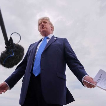 Trump Families Criticize Trump Over USS Lincoln’s Extended Deployment