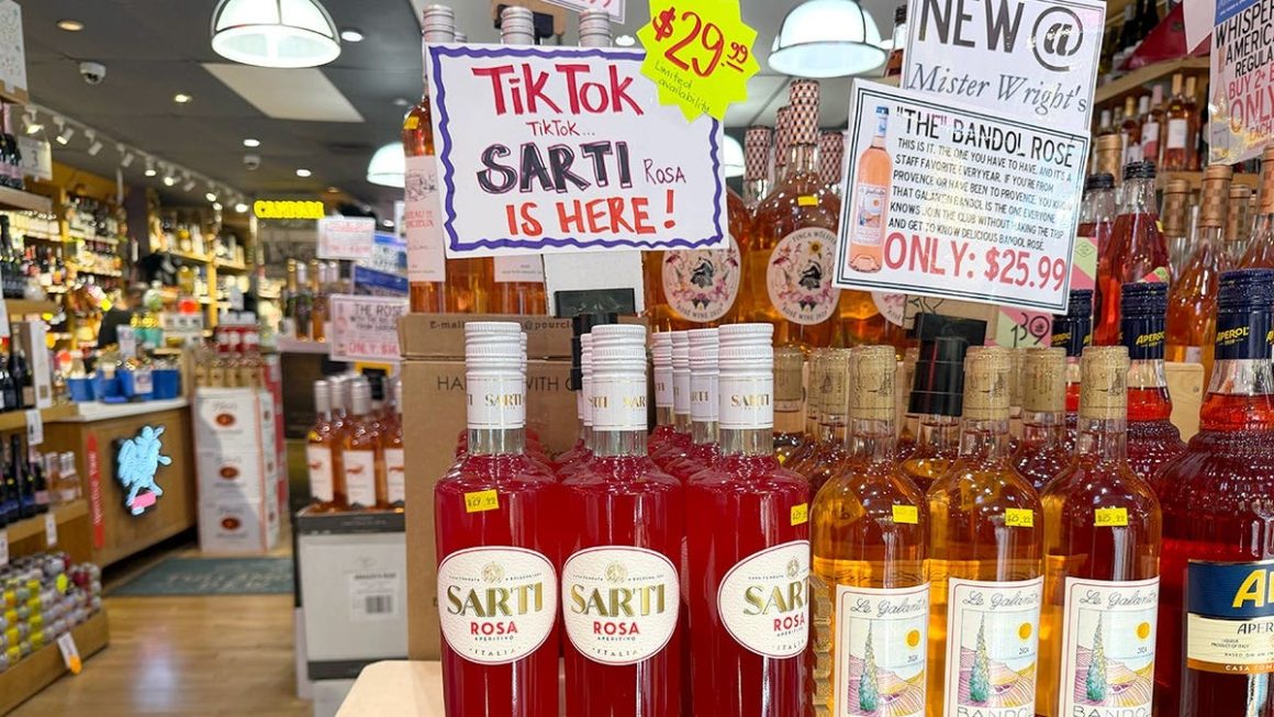 Sarti Rosa: A New Italian Aperitif Gains Popularity in the U.S.