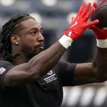 Calvin Ridley Shares Struggles with Offseason Stomach Bug