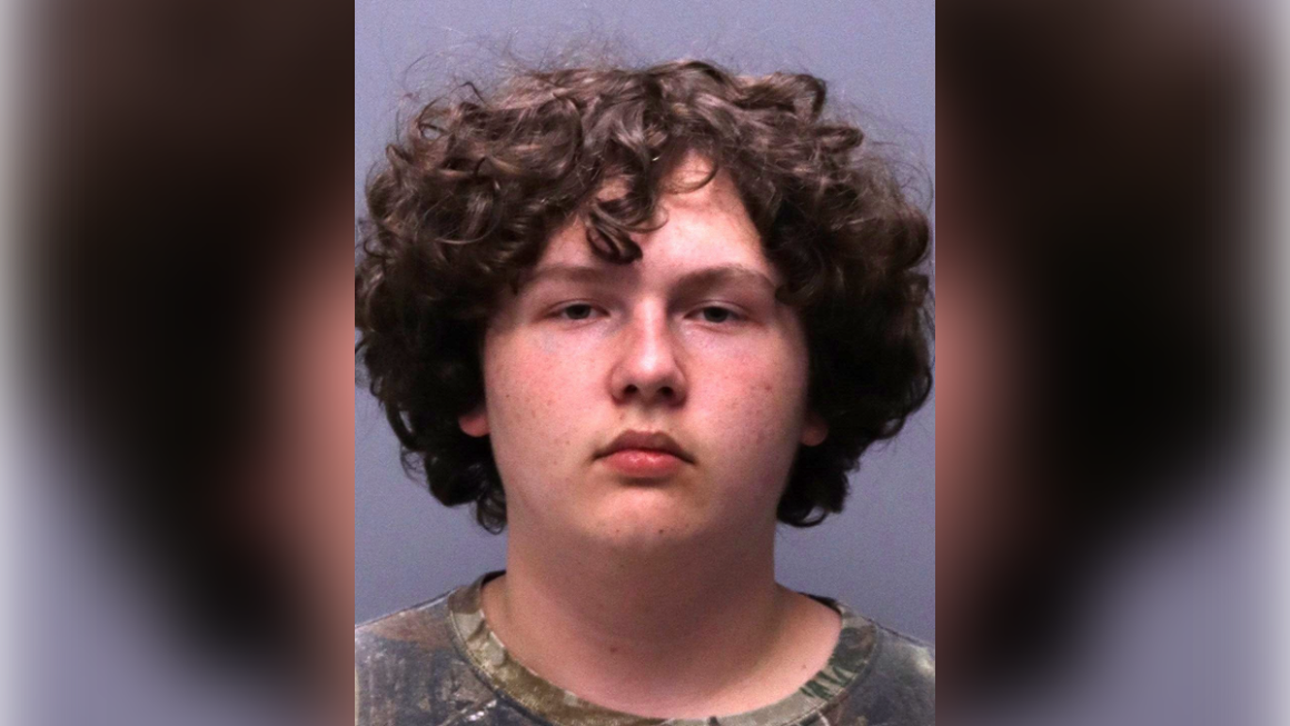 82246733-1108-4c20-b0ee-b01a75ffa22b Florida Student Arrested for Alleged Weapon Crafting and Robbery Plan