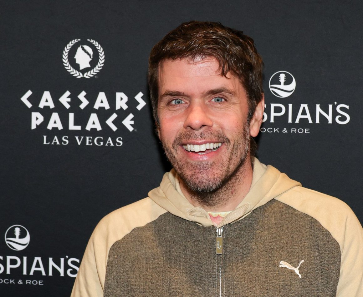 8337033a-597c-4f59-a23a-702c9e2e696c Celebrity Blogger Perez Hilton’s Crisis Sparks Police Response and Public Concern