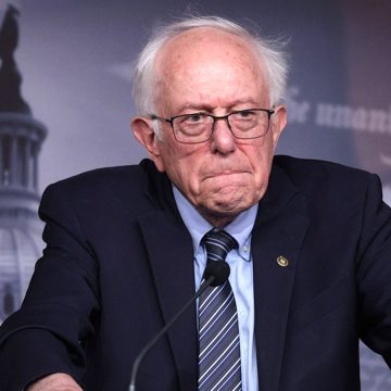 Sanders Calls for Ban on Super PACs in Democratic Primaries