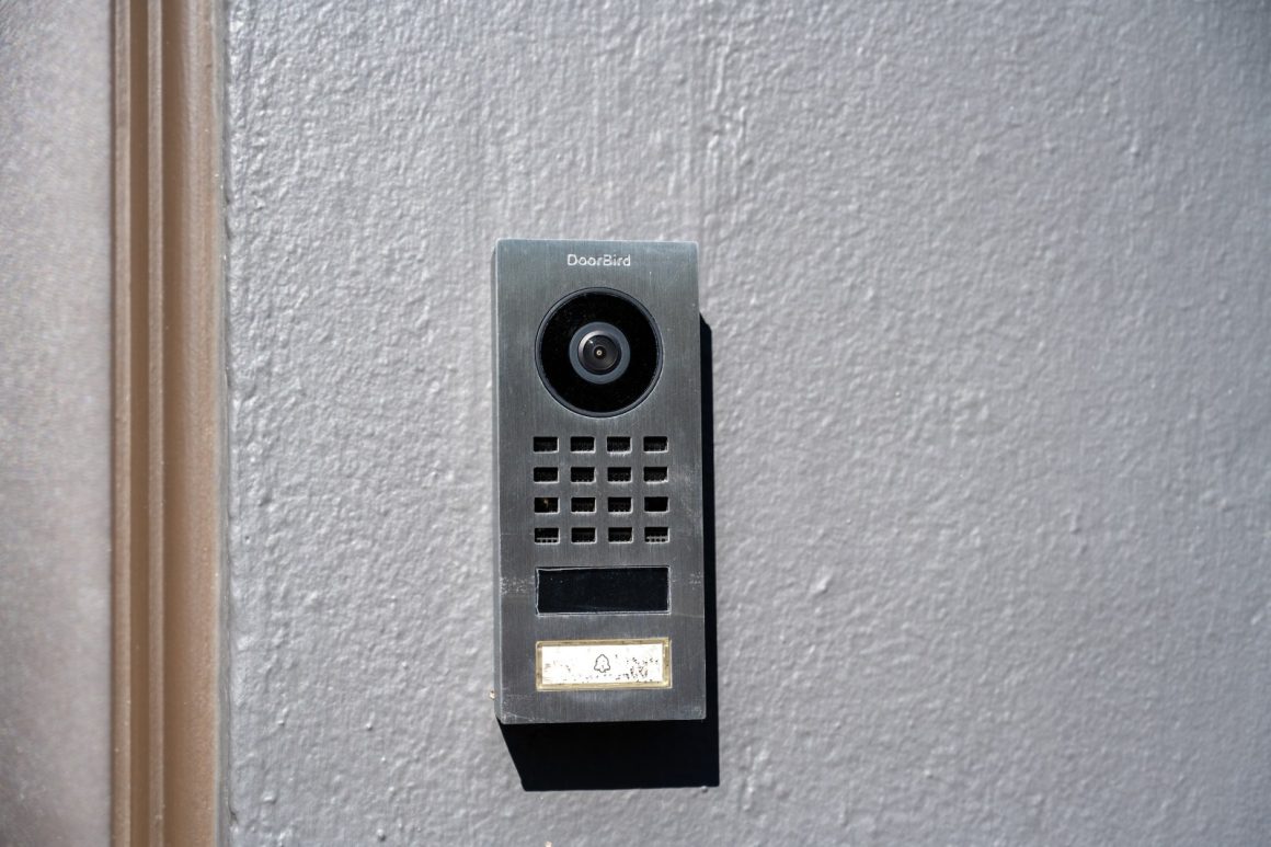 The Impact of Smart Home Surveillance on Real Estate Transactions