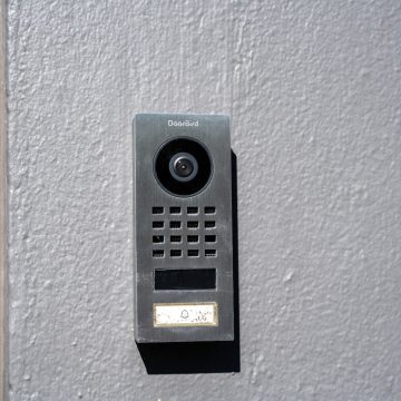 The Impact of Smart Home Surveillance on Real Estate Transactions