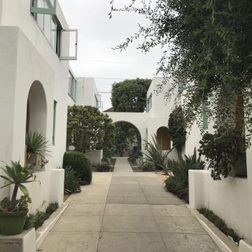 Los Angeles Housing Solution: Transforming Vacant Lots into Affordable Homes