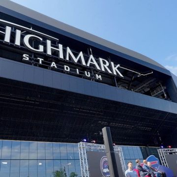 Buffalo Bills Unveil New Highmark Stadium with Mixed Reactions