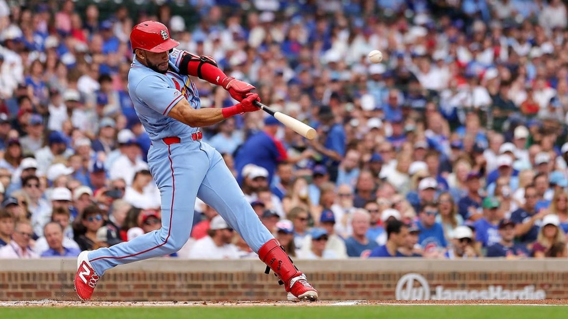 Joshua Báez Shines in Major League Debut with Three Home Runs