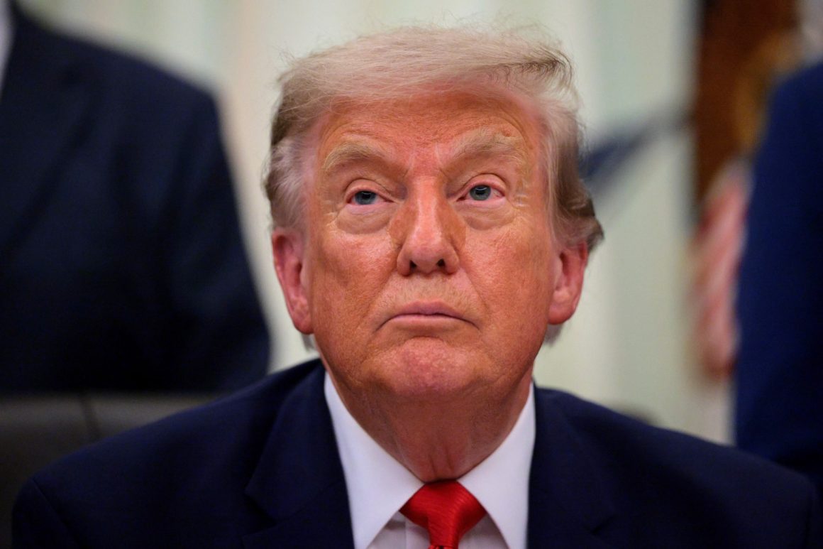 Trump Faces Declining Approval Ratings in Key States