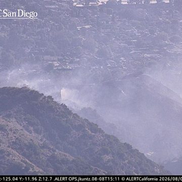 Brush Fire in Burbank Hills Leads to Evacuations and Cancellations