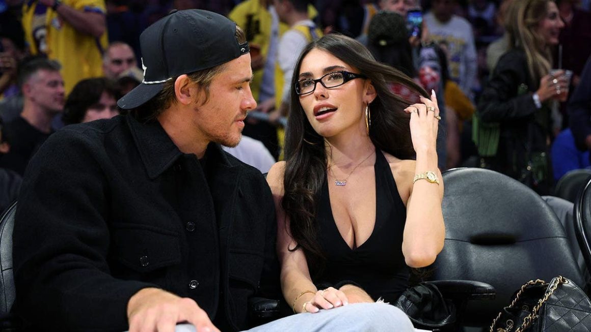 Body Language Expert Analyzes Viral Justin Herbert and Madison Beer Videos