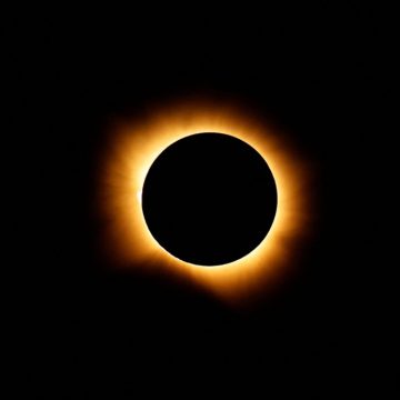 Eager Observers Gather for Spain’s Total Solar Eclipse