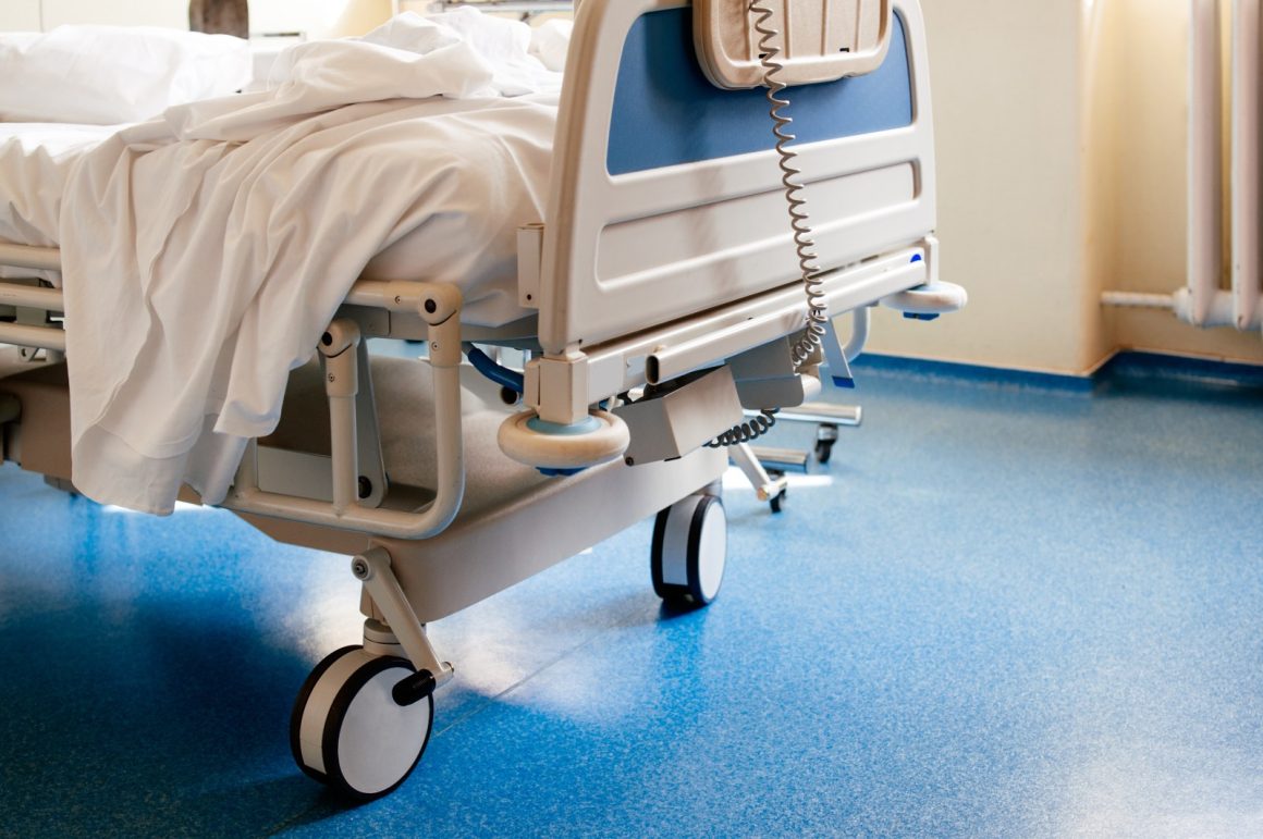 Unusual Symptoms May Indicate Heart Issues, Cardiologist Warns