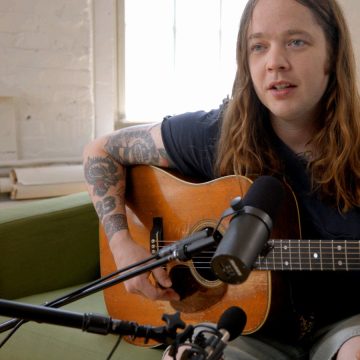 Billy Strings: Transforming Bluegrass with Personal Struggles