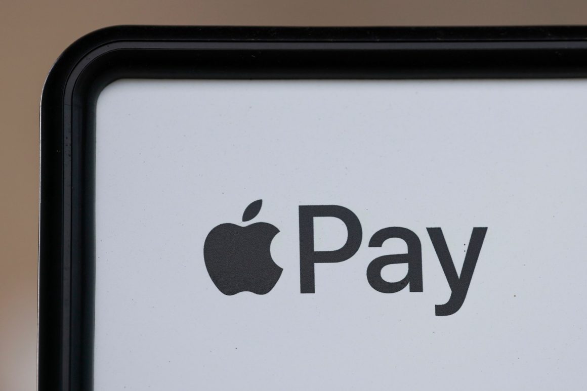 Apple Pay Service Disruption on Friday