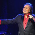 Engelbert Humperdinck’s Unique Workout Routine and Musical Legacy