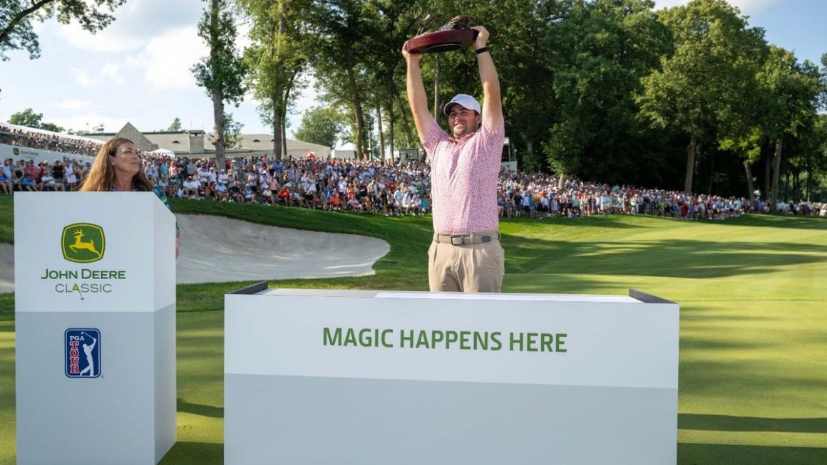 d2f4f329-1182-40c6-896c-2c2061bad288 PGA TOUR 2026 FedExCup Playoffs at Bellerive Country Club