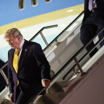 Security Operation Involving President Trump’s Aircraft Sparks Concerns