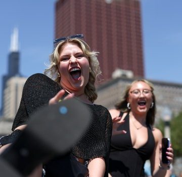 Political Dynamics in Chicago: Key Figures and Events