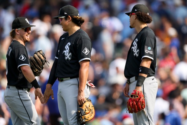dcd01dfd-1dc0-46e5-bfca-174bf30776b1 Chicago White Sox Triumph Over Cubs in City Series at Wrigley Field