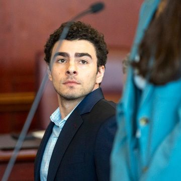 Luigi Mangione Trial: Media Restrictions and Legal Challenges