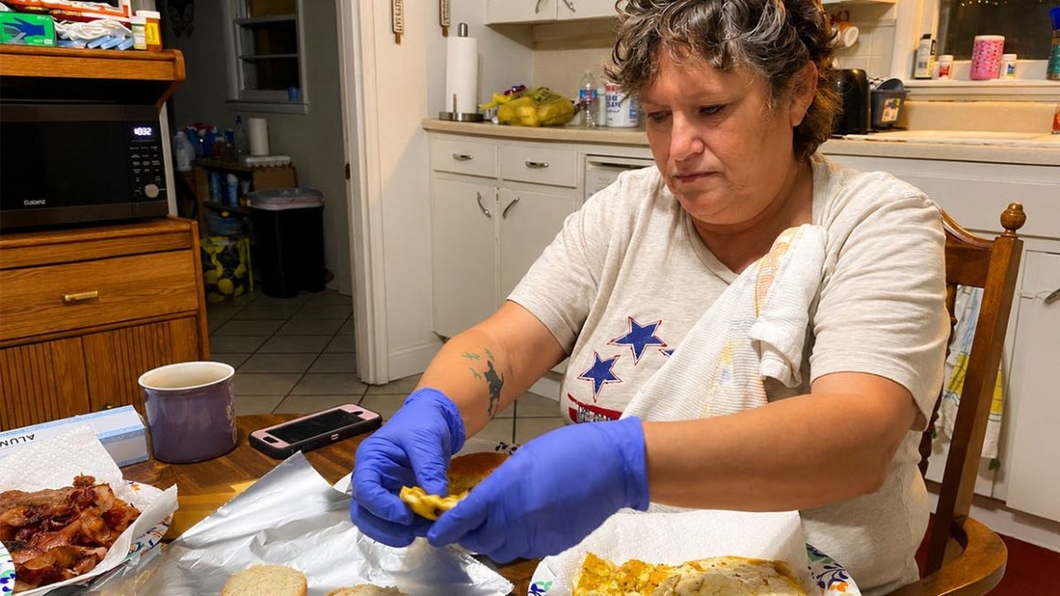 Missouri Grandmother Faces Permit Issue Over Free Breakfasts