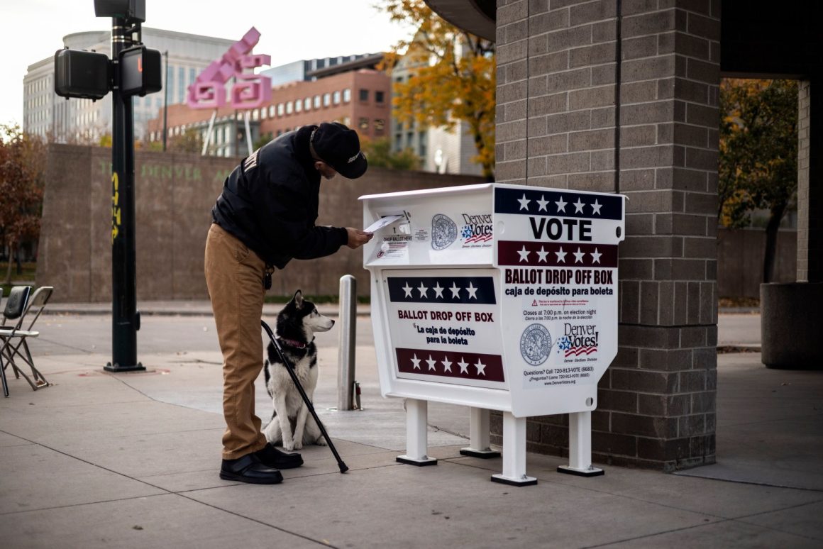 Democrats Eye Improved Prospects in Senate Races