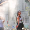Staying Cool in Extreme Heat: A Guide to Choosing the Right Clothing