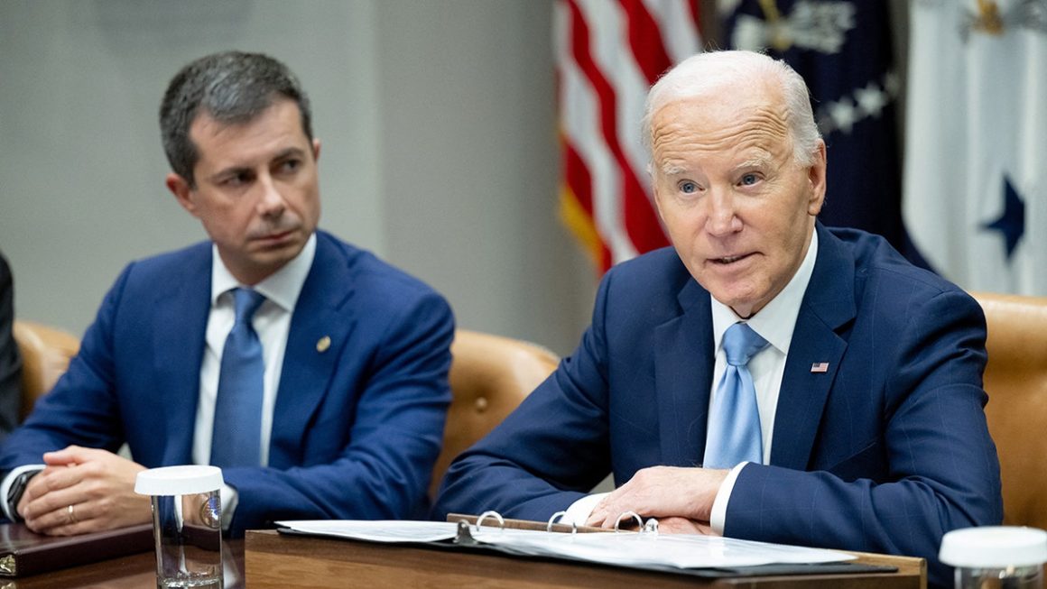 Buttigieg Criticizes “Return to Normal” in Democratic Strategy