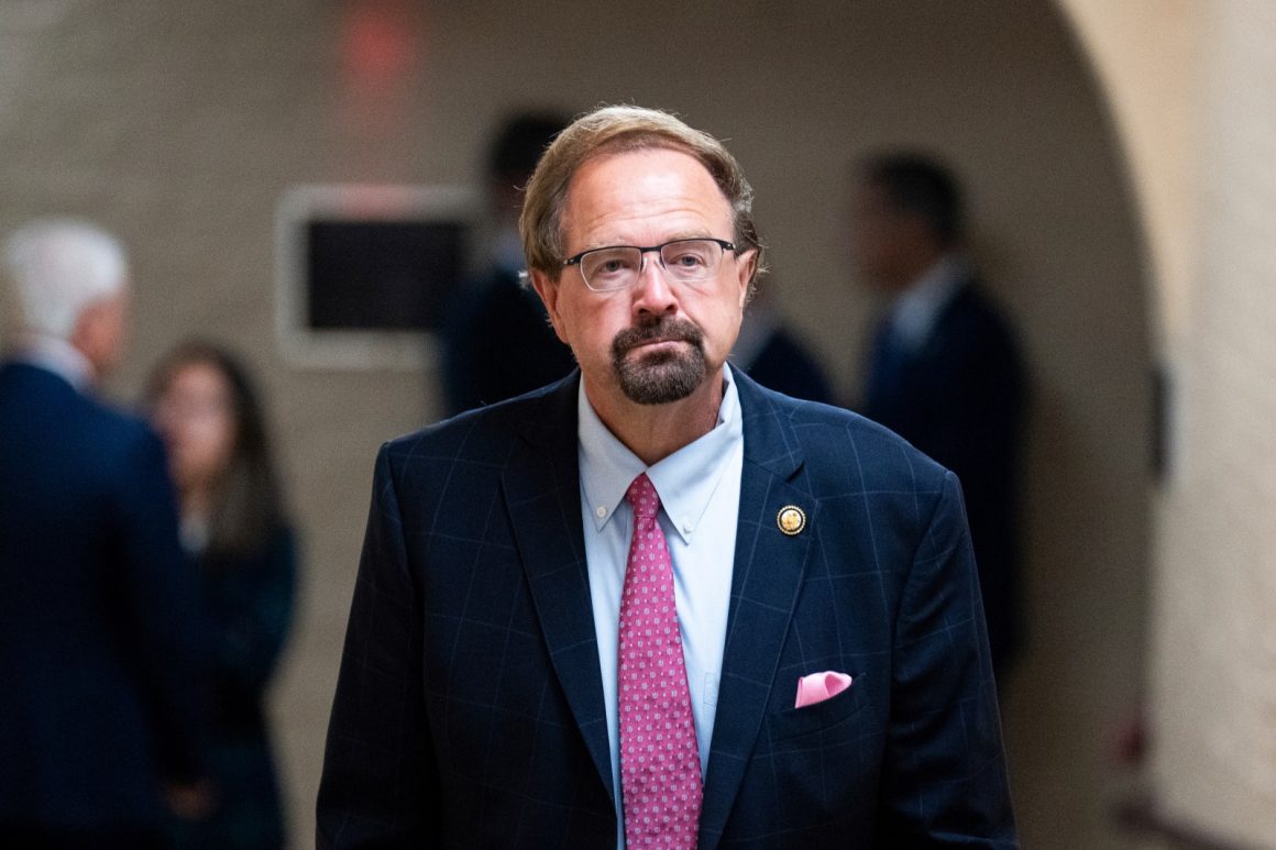 House Ethics Committee Recommends Censure for Representative Chuck Edwards