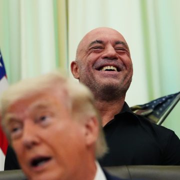 Joe Rogan Critiques U.S. Military Strategy Against Iran