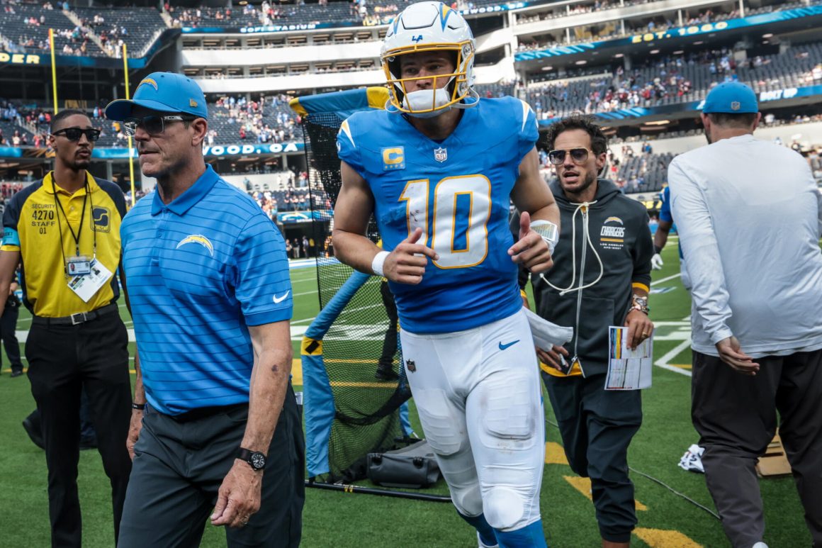 Chargers Stumble in New Offense Debut Against Cardinals