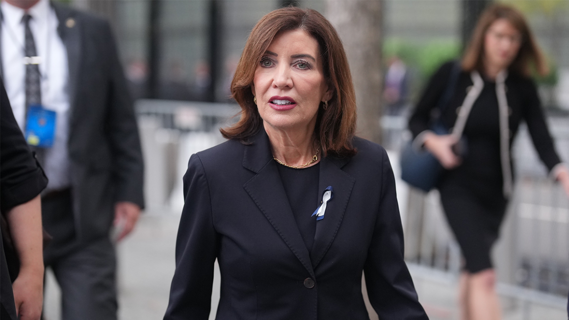 07c5effd-5868-468e-af73-29e262cd92e6 Governor Hochul Criticized for New Law Targeting Deceptive Communications