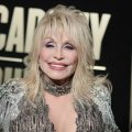 Tennessee Volunteers Pay Tribute to Dolly Parton