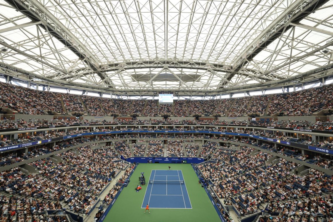 Sensory Overload at the U.S. Open: Atmosphere vs. Interference