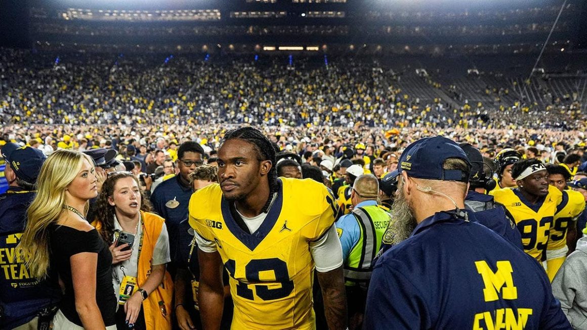 Labor Day Weekend Football Highlights and Controversies