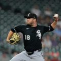 Astros Overcome Sox in Series Opener