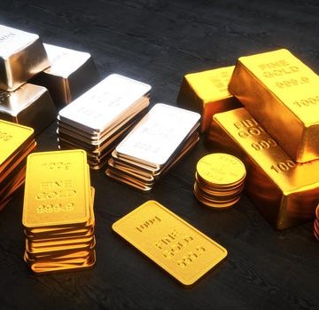 Gold and Silver Markets Await Fed Decision Impacts
